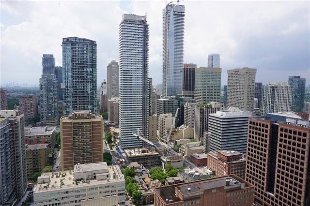 Charles Street East, Toronto