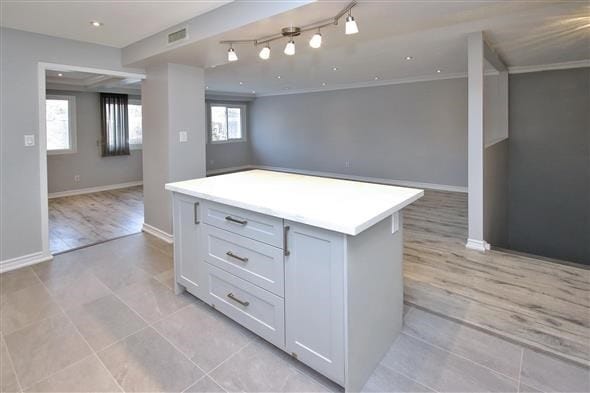Silas Hill Drive, Toronto