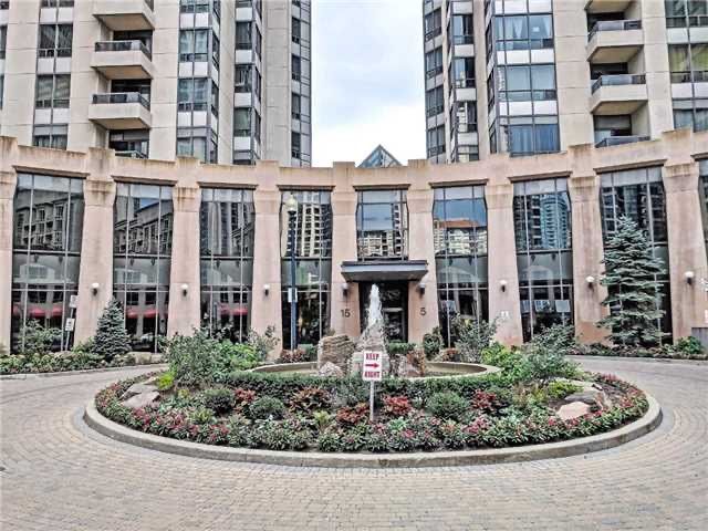 Northtown Way, Toronto