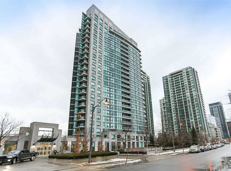 Harrison Garden Boulevard, Toronto