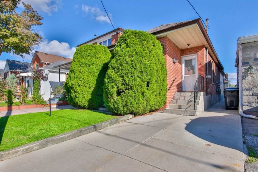 Teston Boulevard, Toronto