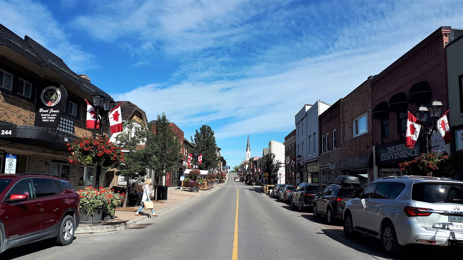 Main Street South, Newmarket